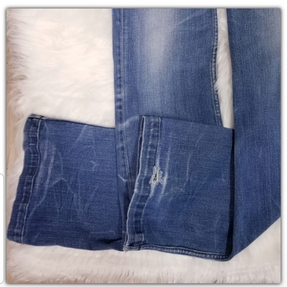 Levi's lady's style Jean's size 26 x 33 Angelite - Picture 2 of 6